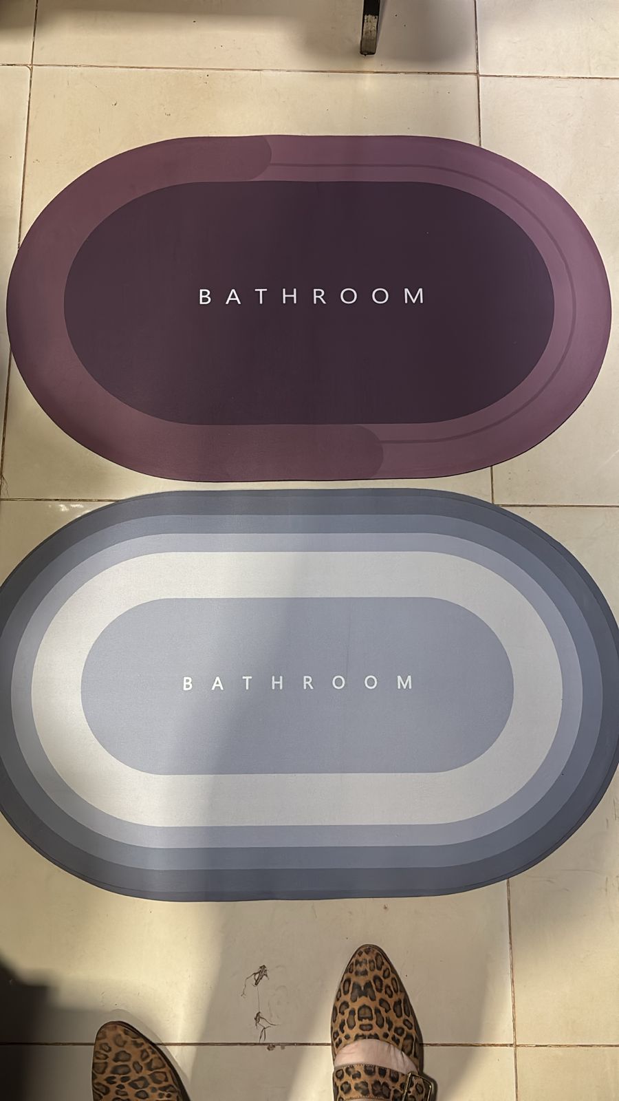 ALFOMBRA DE BAÑO OVALDO 48X78
